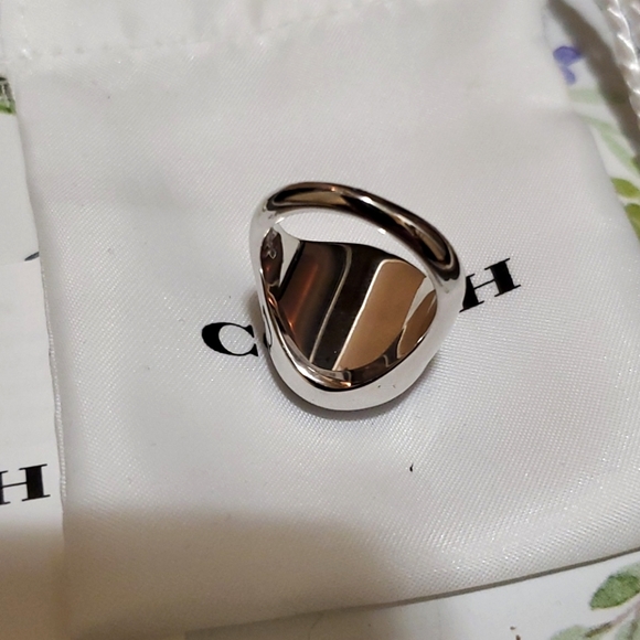 🌸COACH SIGNATURE RING - Picture 4 of 8